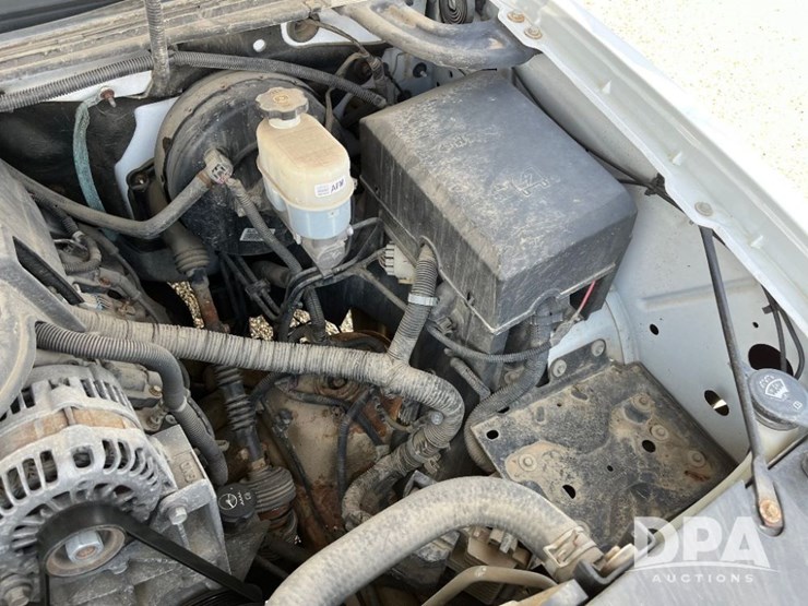 2012-chevrolet-silverado-image-68