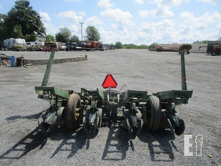 john-deere-7000-image-6