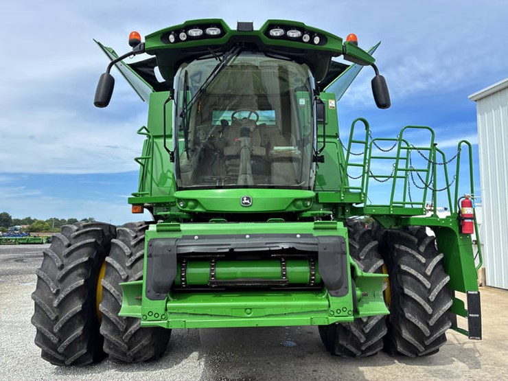 2017-john-deere-s680-image-9