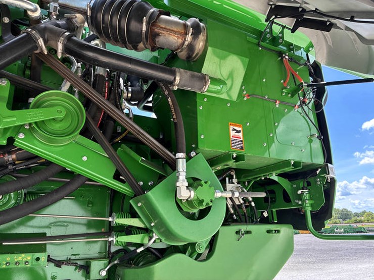2023-john-deere-s780-image-61