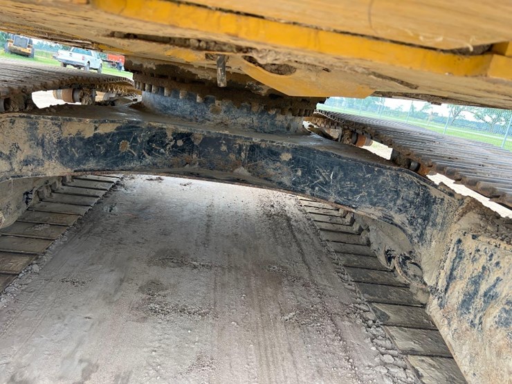 caterpillar-320gc-image-28
