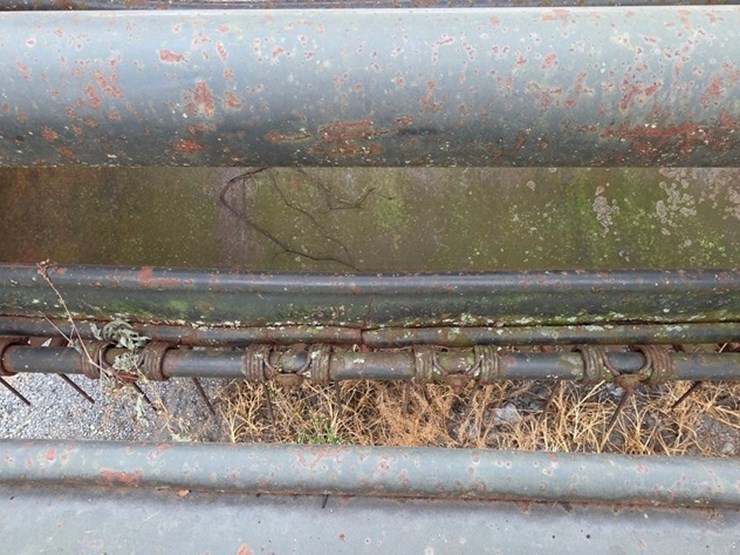 hesston-1120-image-20