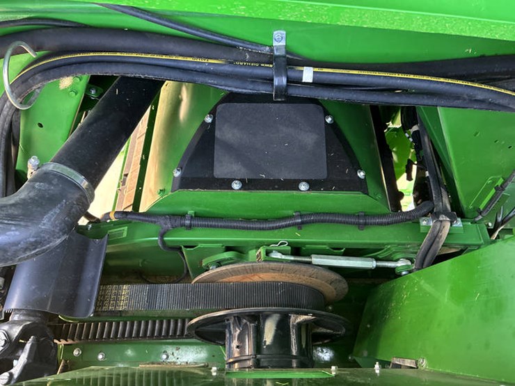 2024-john-deere-s780-image-87
