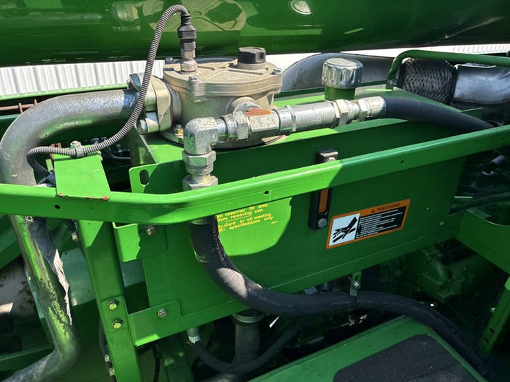 2013-john-deere-s690-image-88