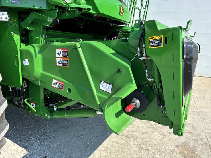2024-john-deere-s780-image-18
