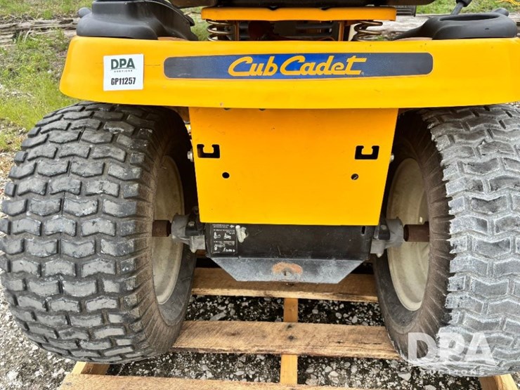 cub-cadet-gt1554-image-23