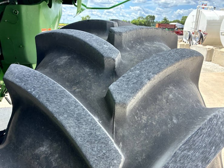 2023-john-deere-s780-image-48