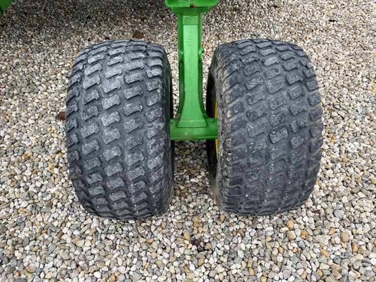 2017-john-deere-1990-image-19