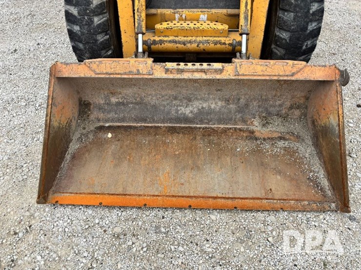 john-deere-250-image-21