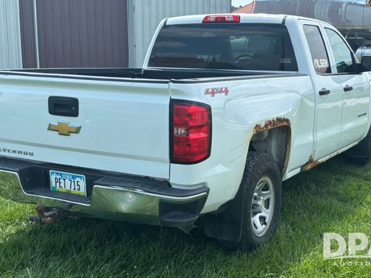 2016-chevrolet-silverado-image-4
