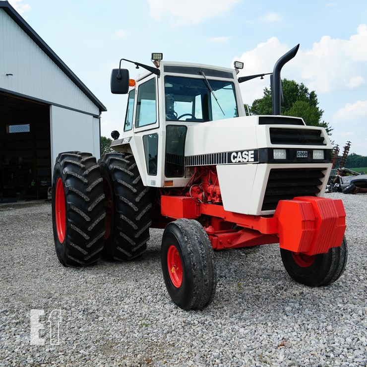 J I CASE 2590
