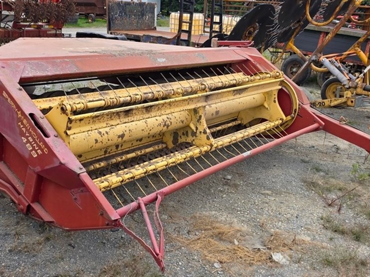 new-holland-489-image-1
