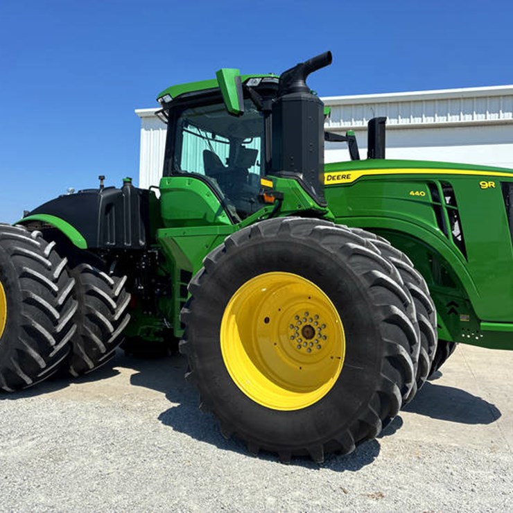 2023 JOHN DEERE 9R 440