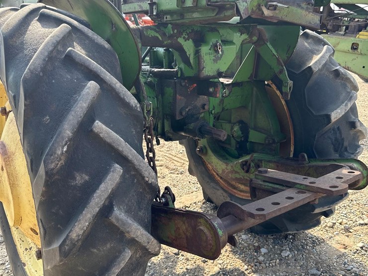 john-deere-m-image-7