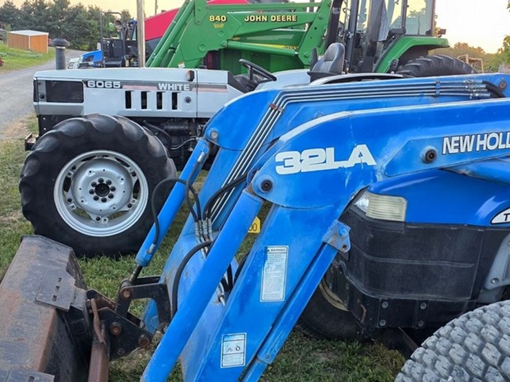 new-holland-tn70d-image-33