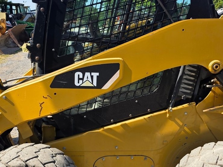 2012-caterpillar-272c-image-27