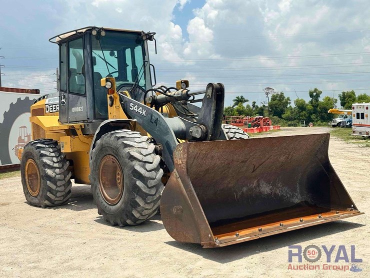 2013-deere-544k-image-2