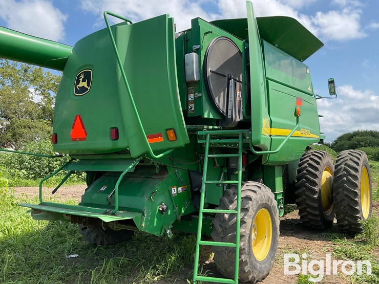2004-john-deere-9760-sts-image-9