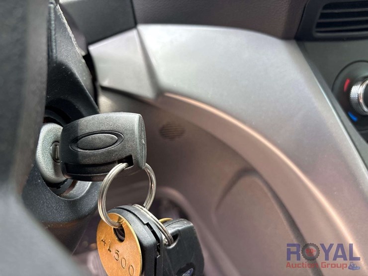 2015-ford-escape-image-13