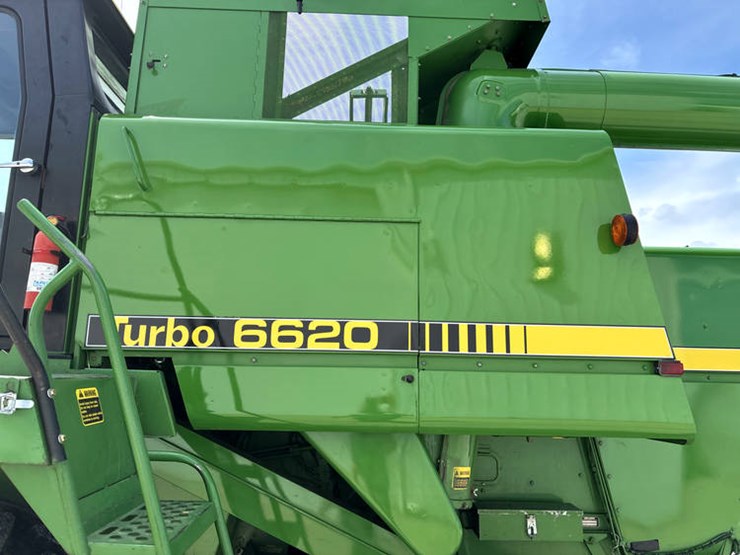 1983-john-deere-6620-image-35