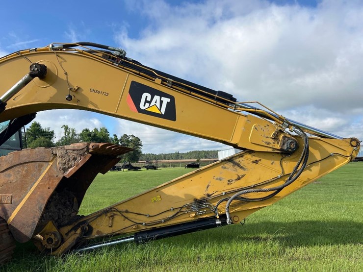 caterpillar-336-image-21