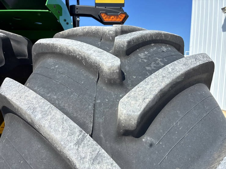 2023-john-deere-9r-440-image-52