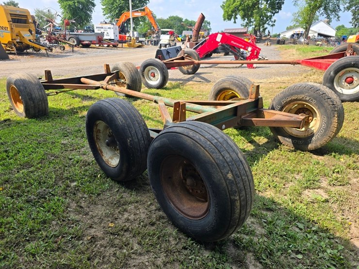 tandem-6-lug-running-gear-image-3