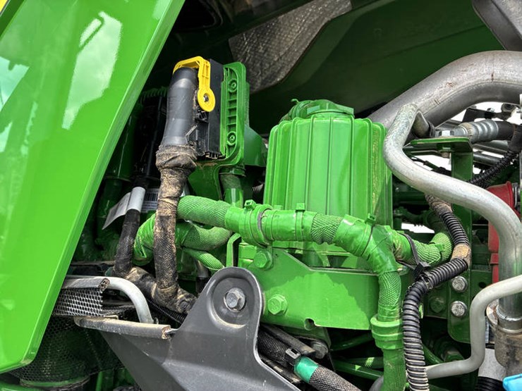 2021-john-deere-8rx-310-image-79