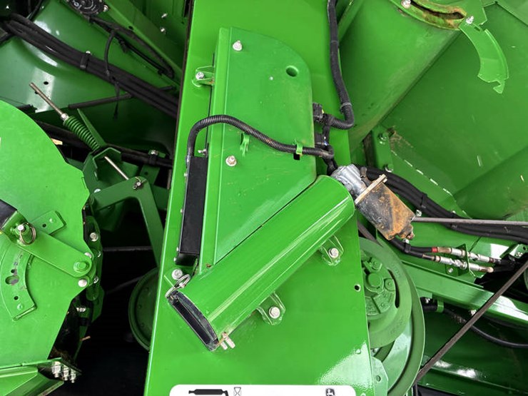 2017-john-deere-s680-image-89