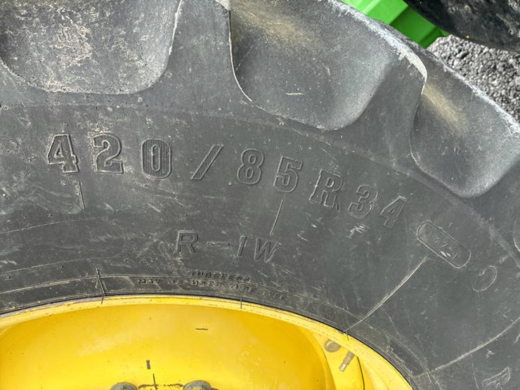2009-john-deere-8430-image-33