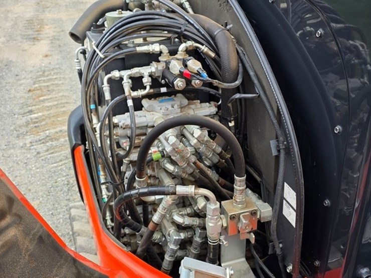 2021-kubota-kx033-4-image-47