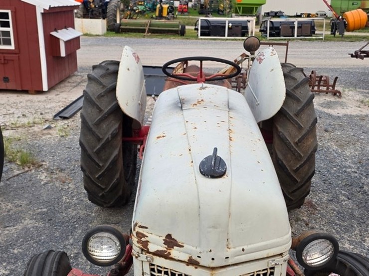 ford-8n-image-19