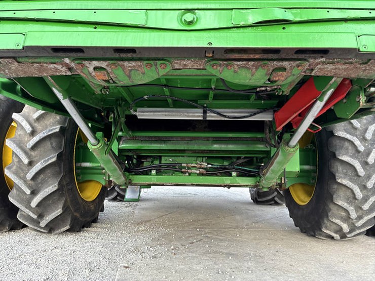 2015-john-deere-s680-image-20