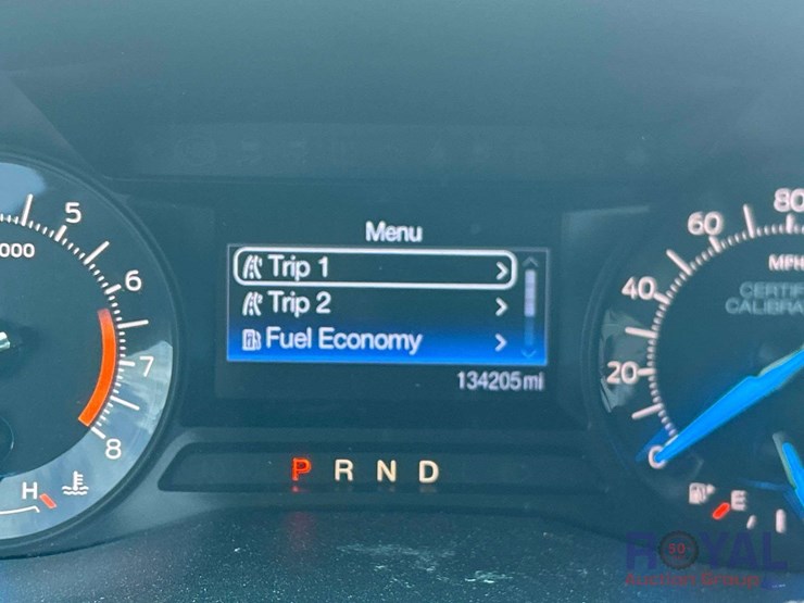 2016-ford-explorer-image-7