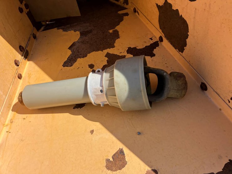 #113185-•-wood-chipper-image-5