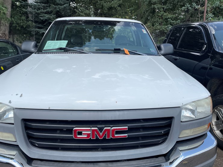 2006-gmc-1500-image-11