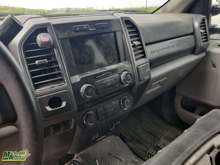 2018-ford-f450-image-7