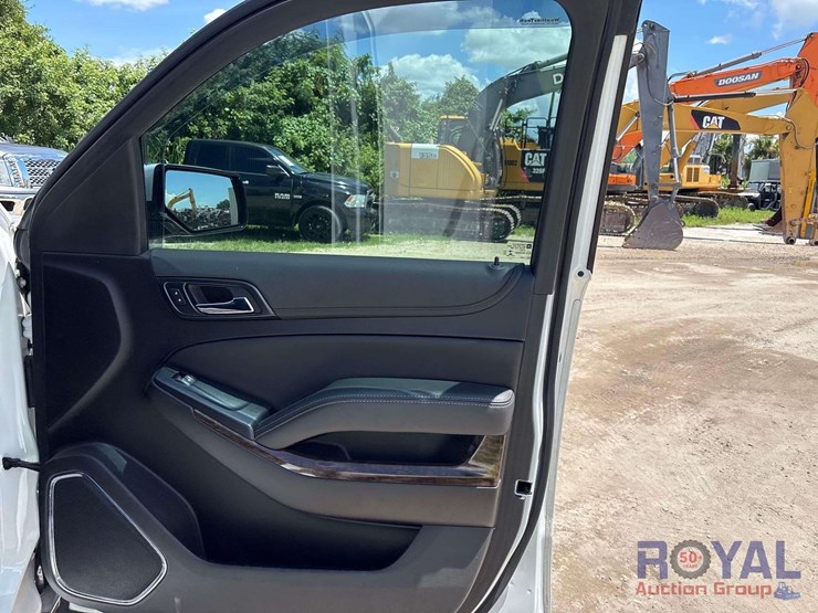 2019-chevrolet-tahoe-image-22