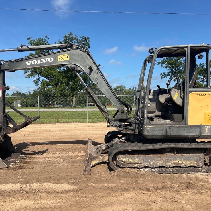 VOLVO EC55C