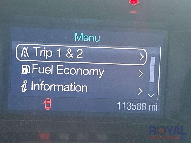 2015-ford-explorer-image-10