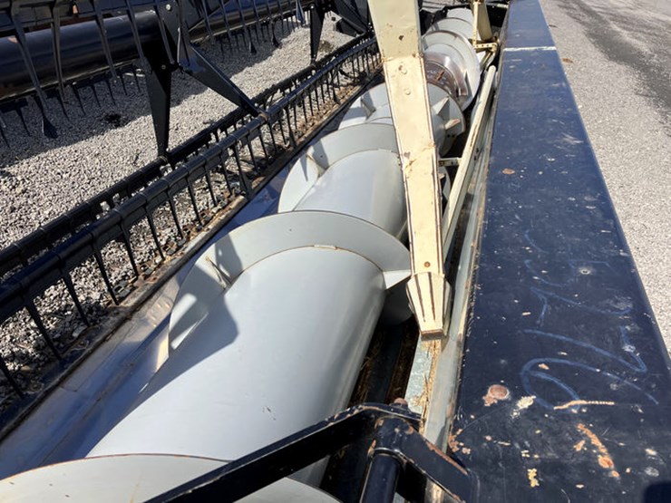 #111821-•-gleaner-20'-grain-head-#2035276f-image-3