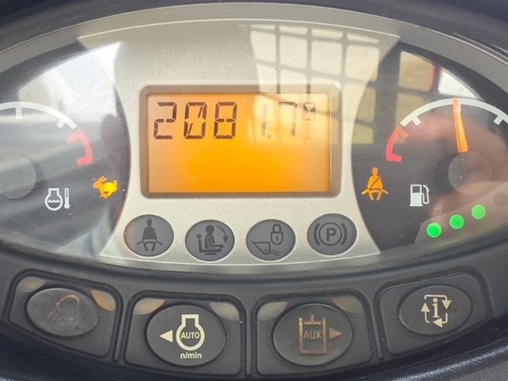 2020-bobcat-s850-image-67