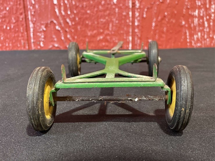john-deere-16-image-5