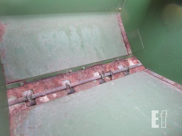 john-deere-8300-image-6