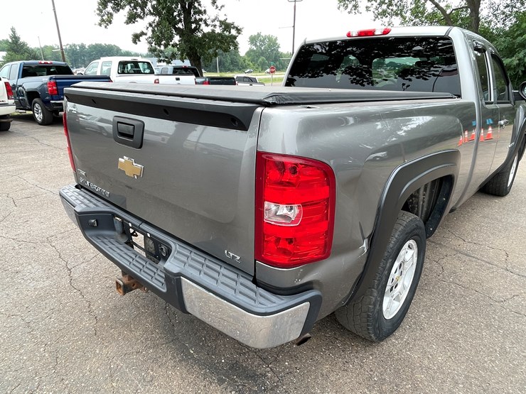 2007-chevrolet-silverado-1500-image-24