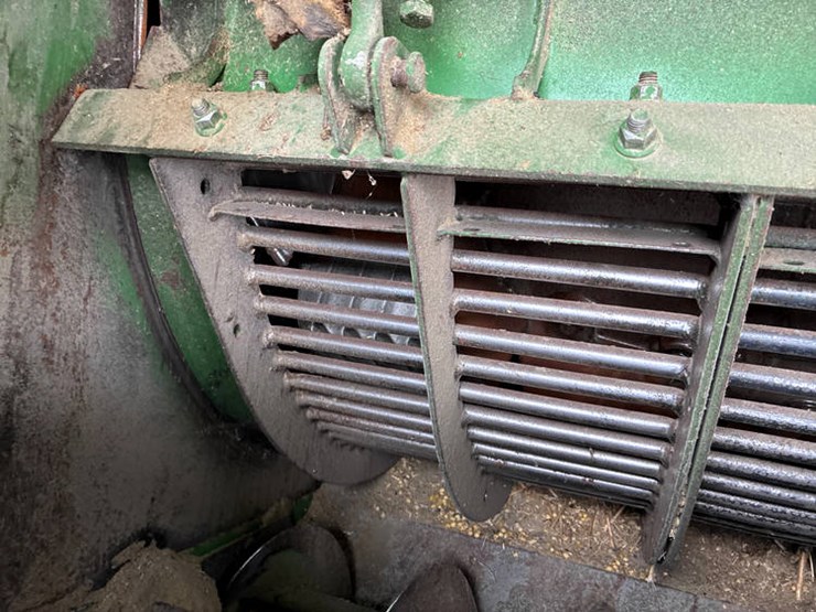 2014-john-deere-s680-image-63
