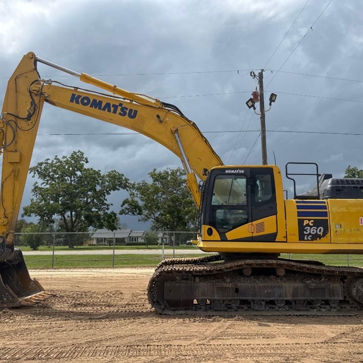 2023 KOMATSU PC360 LC-11
