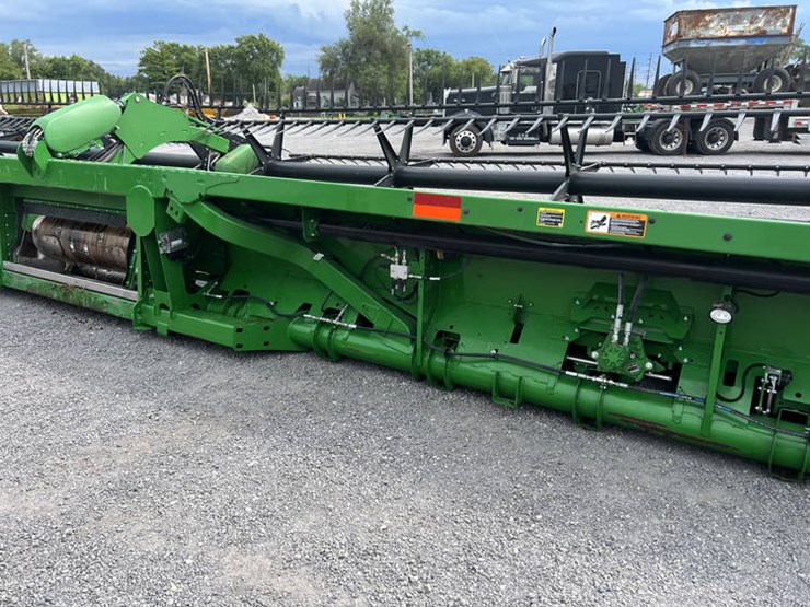2020-john-deere-740fd-image-14