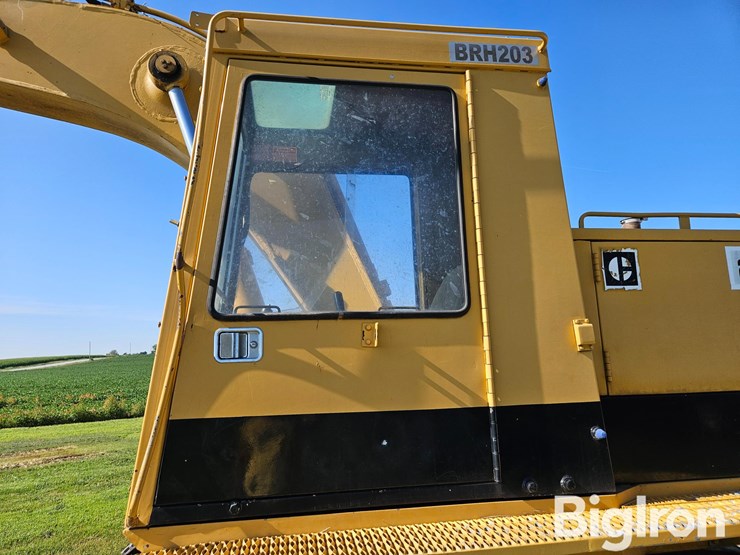 1981-caterpillar-225-image-18