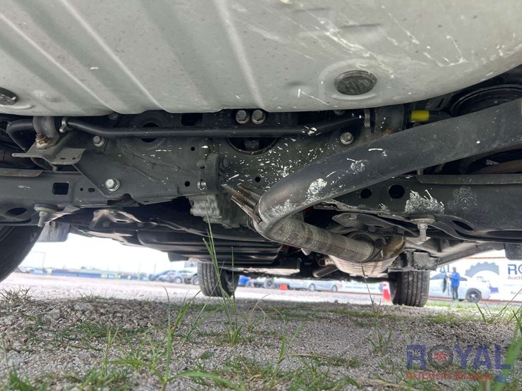 2018-toyota-rav4-image-32
